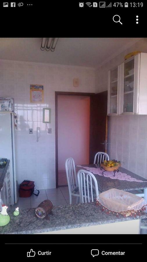 Apto Em Lindoia Bagian luar foto