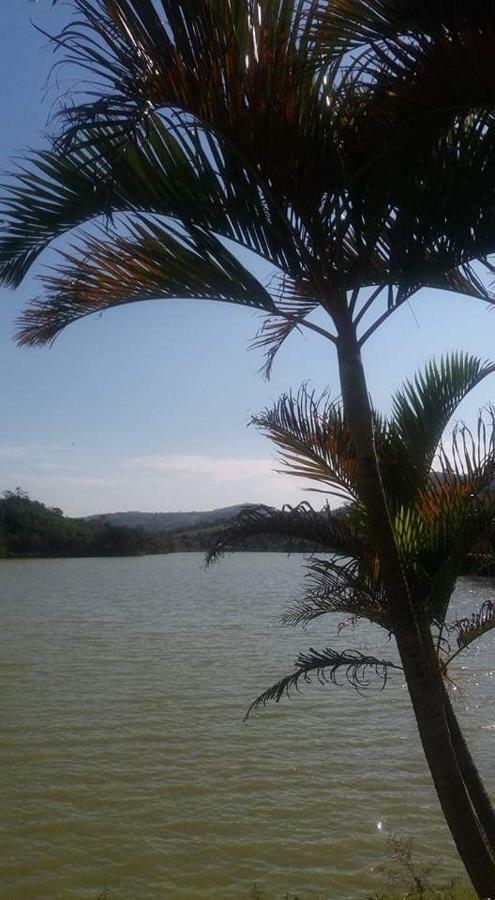 Apto Em Lindoia Bagian luar foto